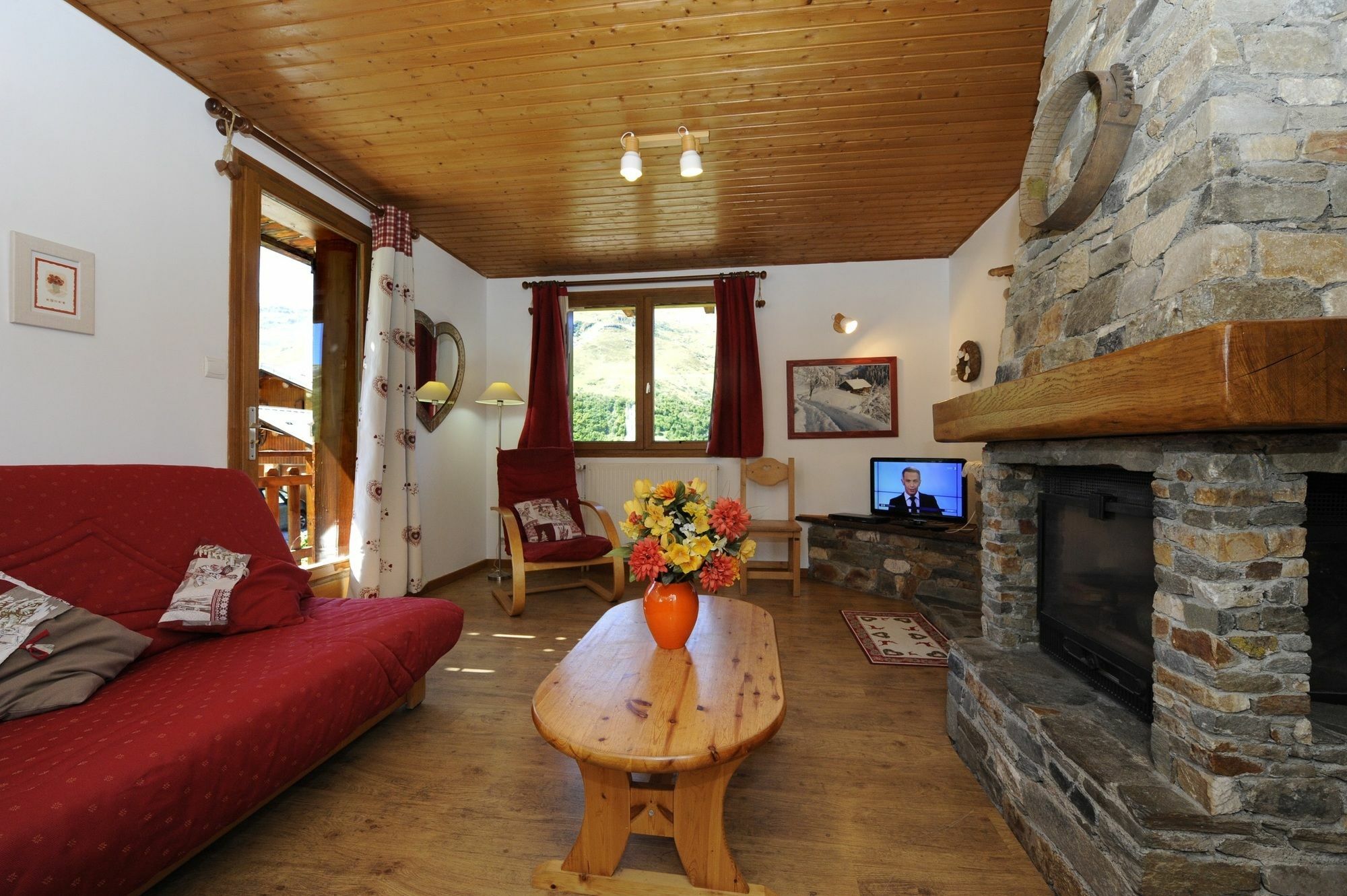 Chamois A Modern, 2-Bedroom Apartment In The Alps With Terrace Les Men Saint-Martin-de-Belleville Exterior photo